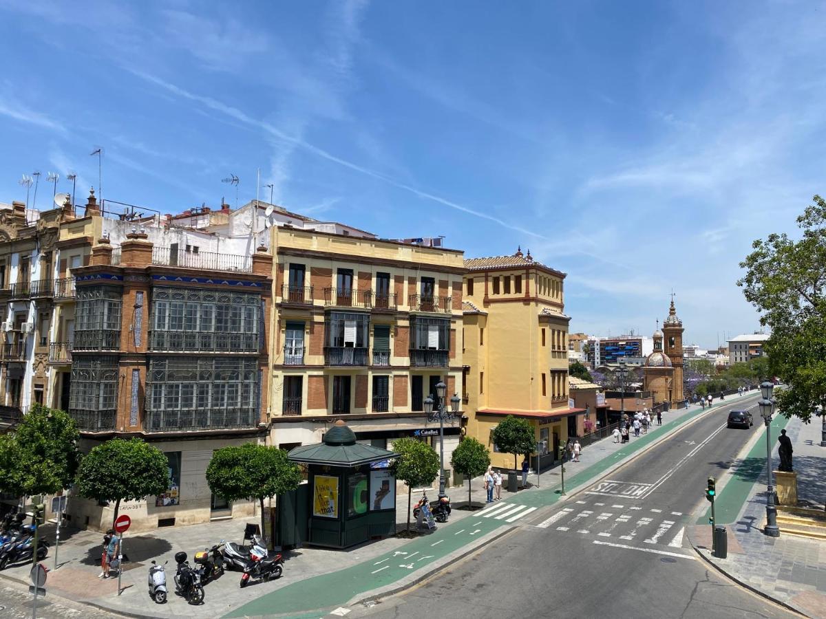 Apartament Quattro Puente De Triana Sewilla Zewnętrze zdjęcie